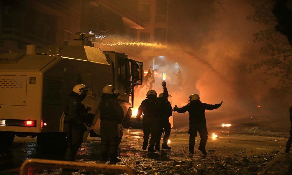 Η ιστορία πίσω από την Αύρα των Εξαρχείων